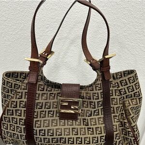 Fendi Mamma Bucket Shoulder Bag W/COA
